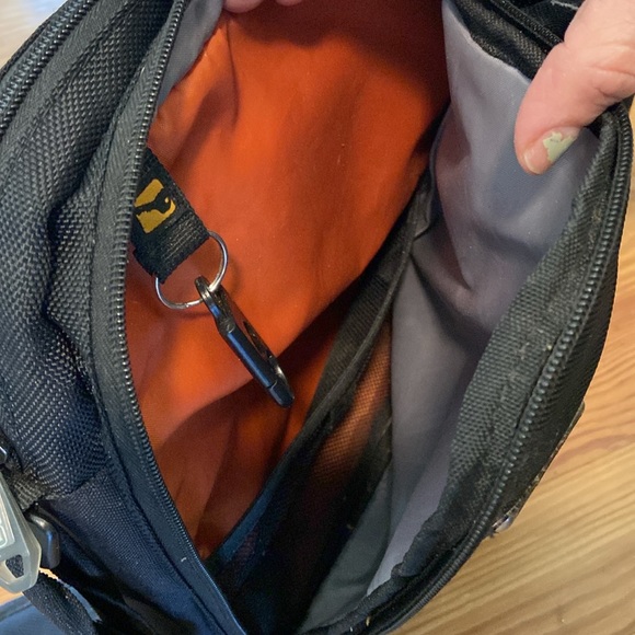 OGIO black laptop travel case - Picture 5 of 12